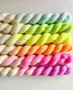 pack minis srt yarn