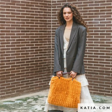 revista Mujer FURRY KNIT EDITION 1 - Imagen 9